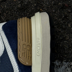 NEW BALANCE 574 / NAVY WHITE BEIGE