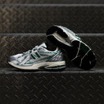 NEW BALANCE 1906R / SILVER METALLIC DEEP OCEAN