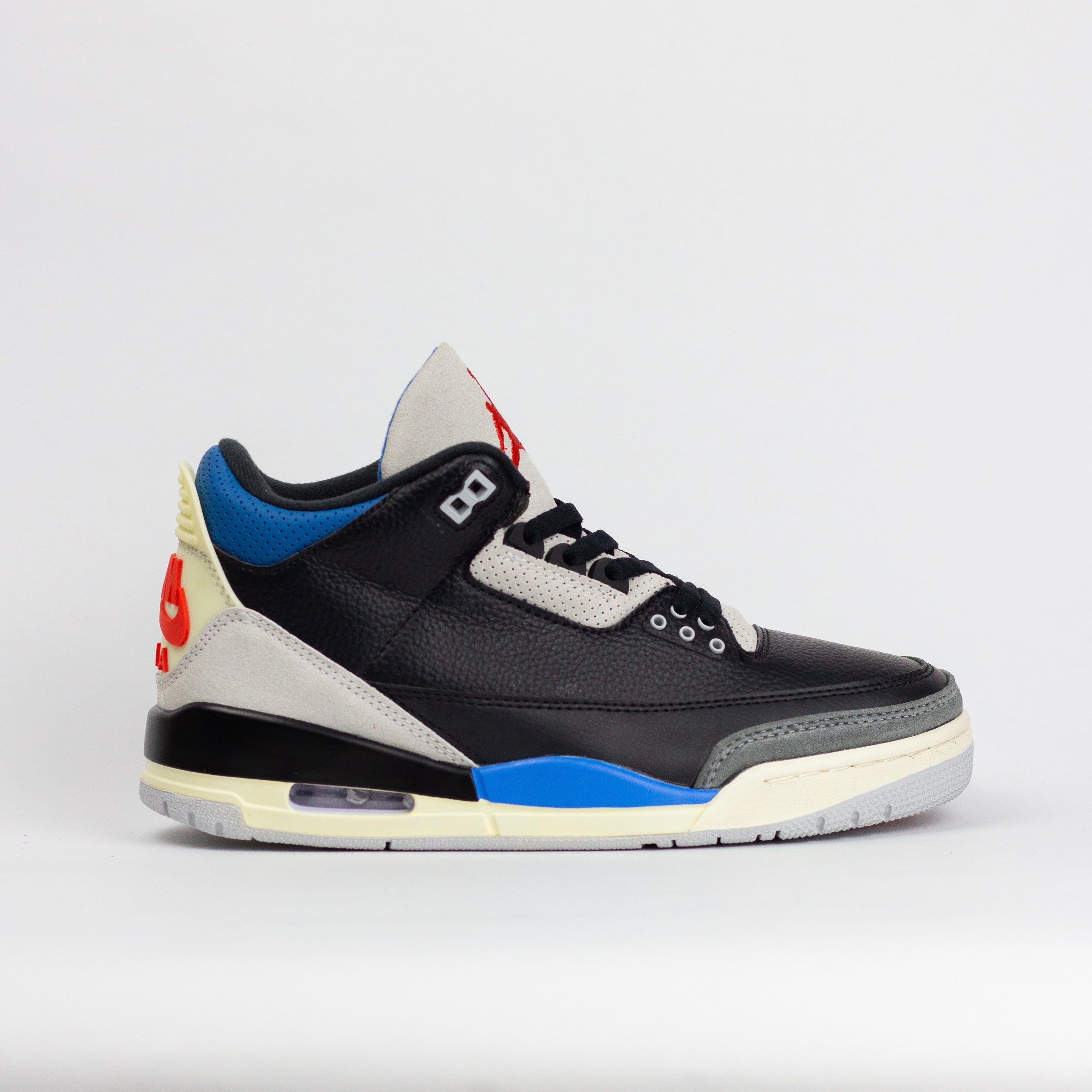 JORDAN 3 RETRO OG / RARE AIR