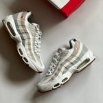 NIKE AIR MAX 95 / WHITE CREAM