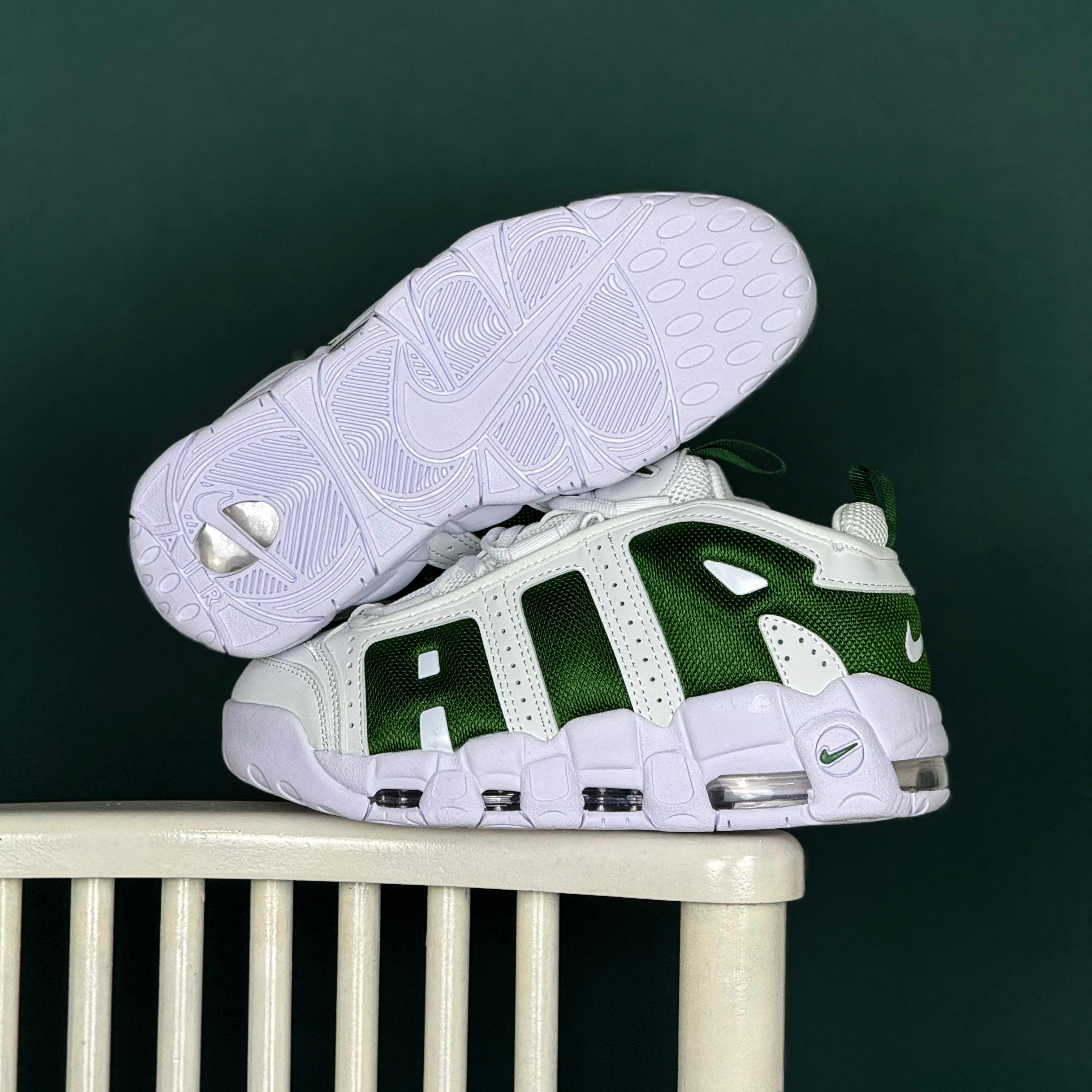 NIKE AIR MORE UPTEMPO LOW / WHITE FIR