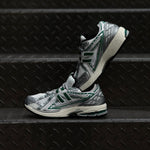 NEW BALANCE 1906R / SILVER METALLIC DEEP OCEAN