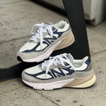 NEW BALANCE 990 / GREY NAVY - TEDDY SANTIS