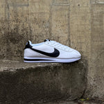 NIKE CORTEZ / WHITE BLACK