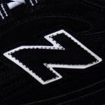 NEW BALANCE 204L / BLACK WHITE
