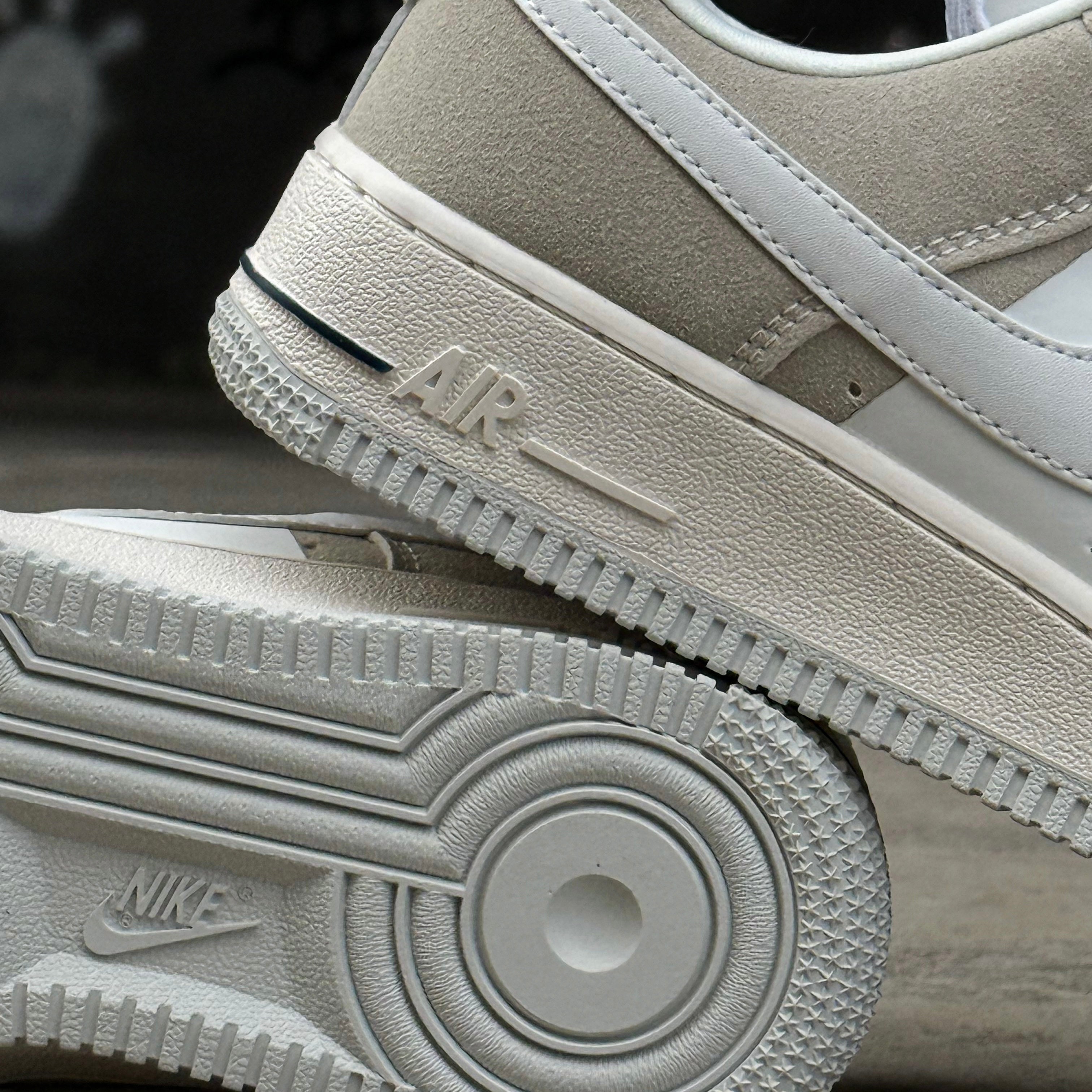 NIKE AIR FORCE 1 07 PREMIUM / NAI-KE THE ONE