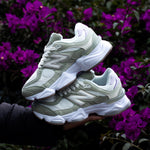 NEW BALANCE 9060 / GARTER SNAKE PEARL