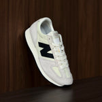 NEW BALANCE 471 / LINEN ANGORA BLACK