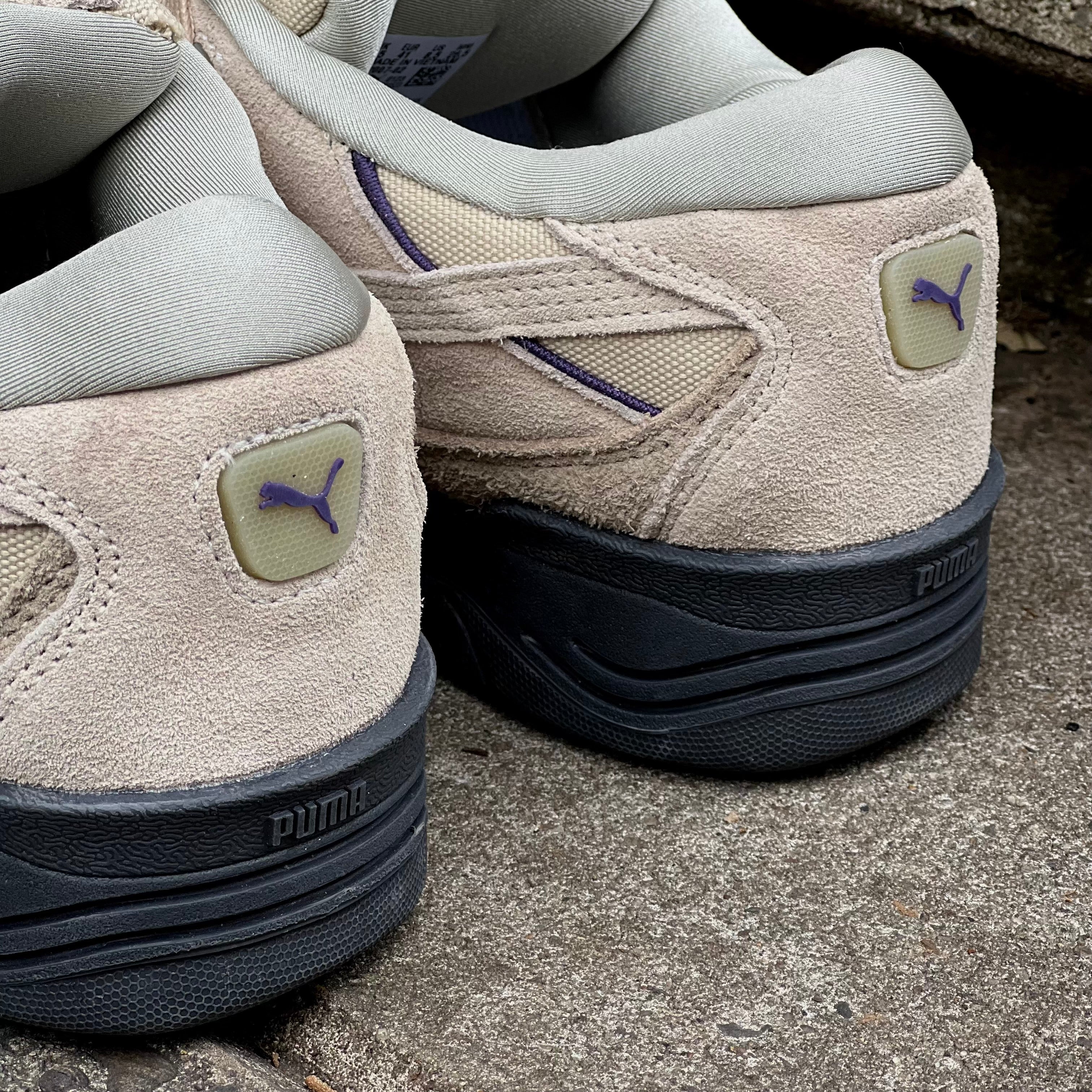 PUMA 180 / BONE BLACK