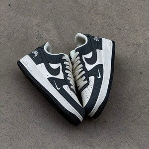 NIKE AIR FORCE ONE / STUSSY GREY