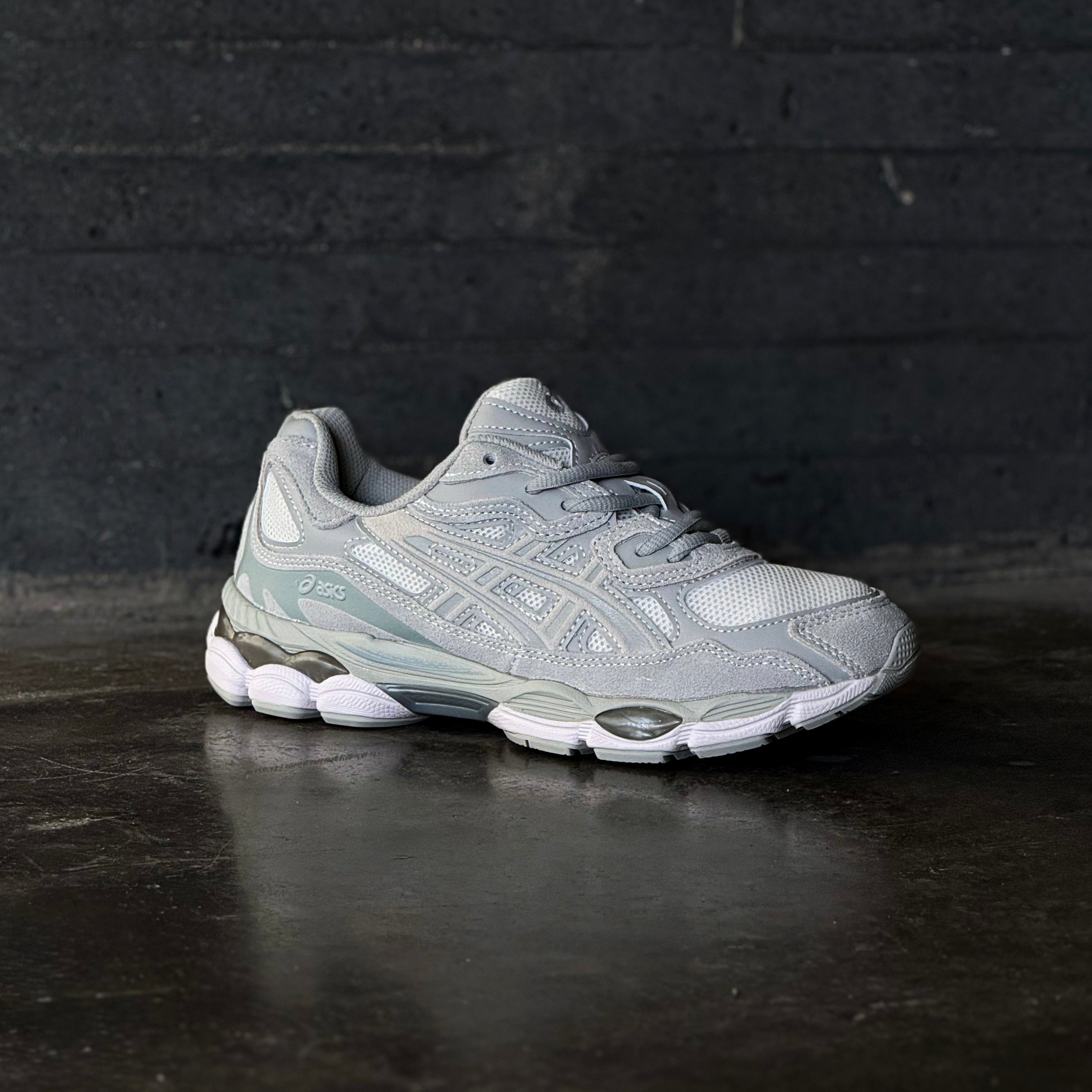 ASICS GEL NYC / CREAM GREY