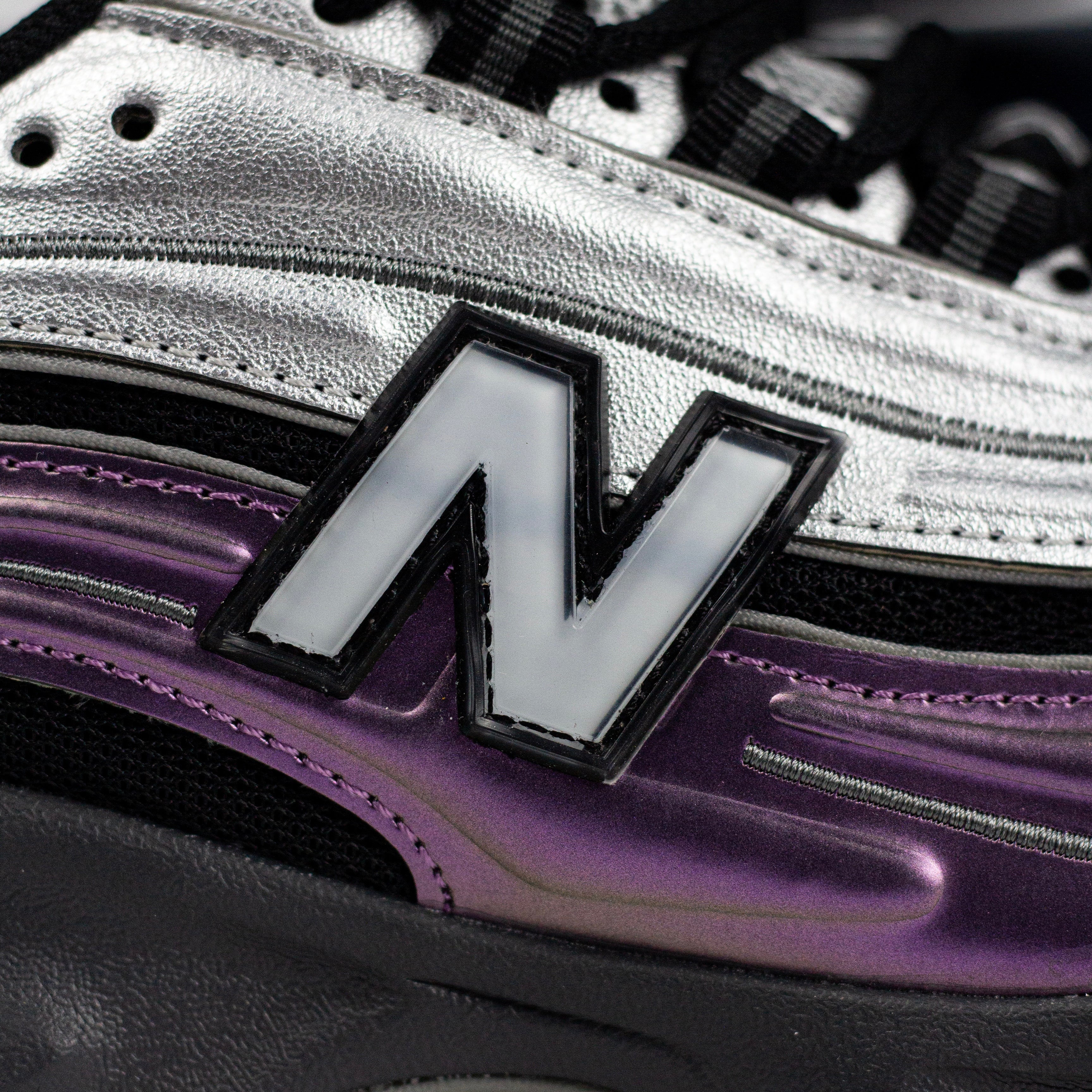 NEW BALANCE 1000 / DARK ICE WINE