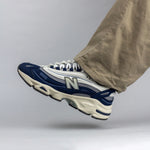 NEW BALANCE 1000 / NAVY SEA SALT