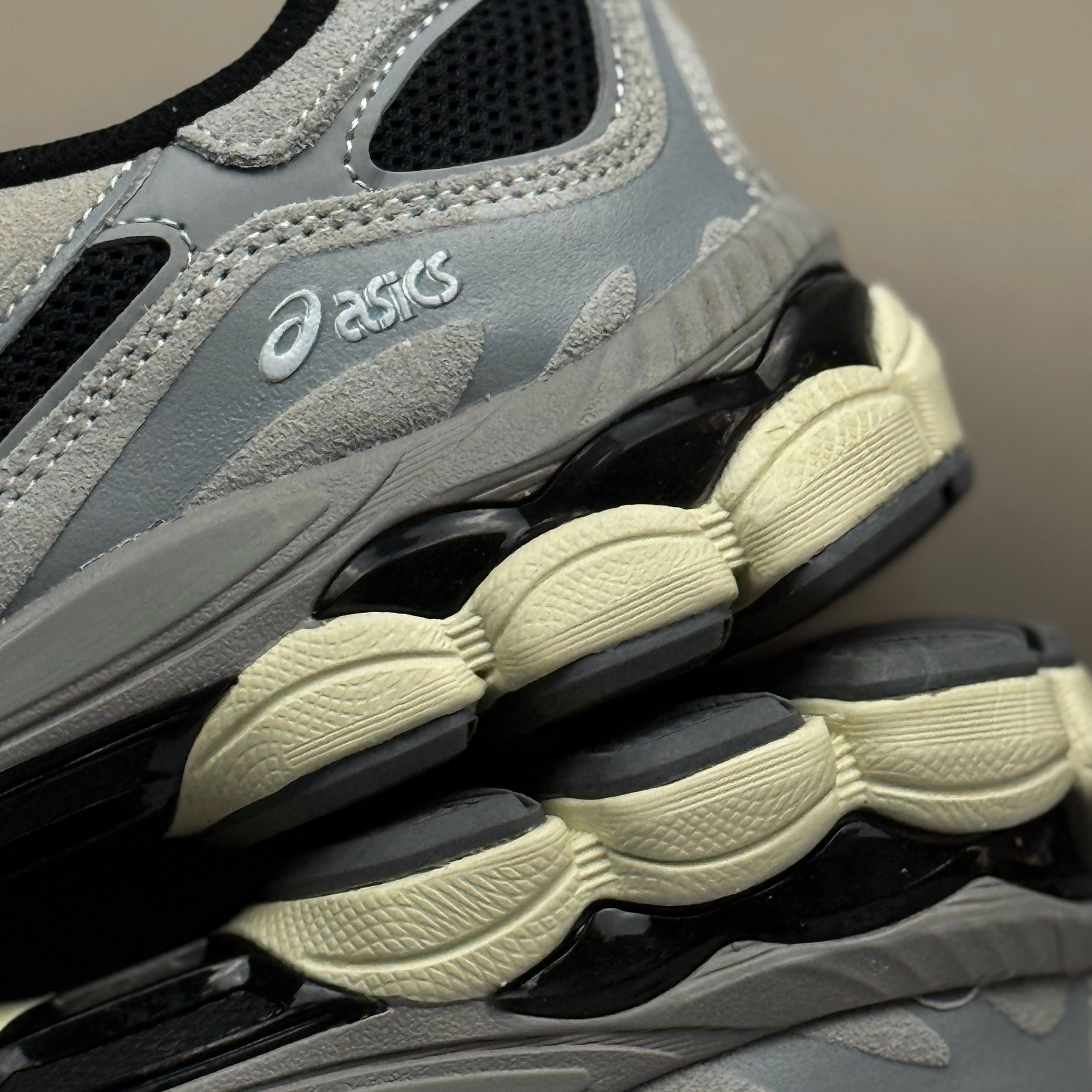 ASICS GEL-NYC  / BLACK PIEDMONT GREY