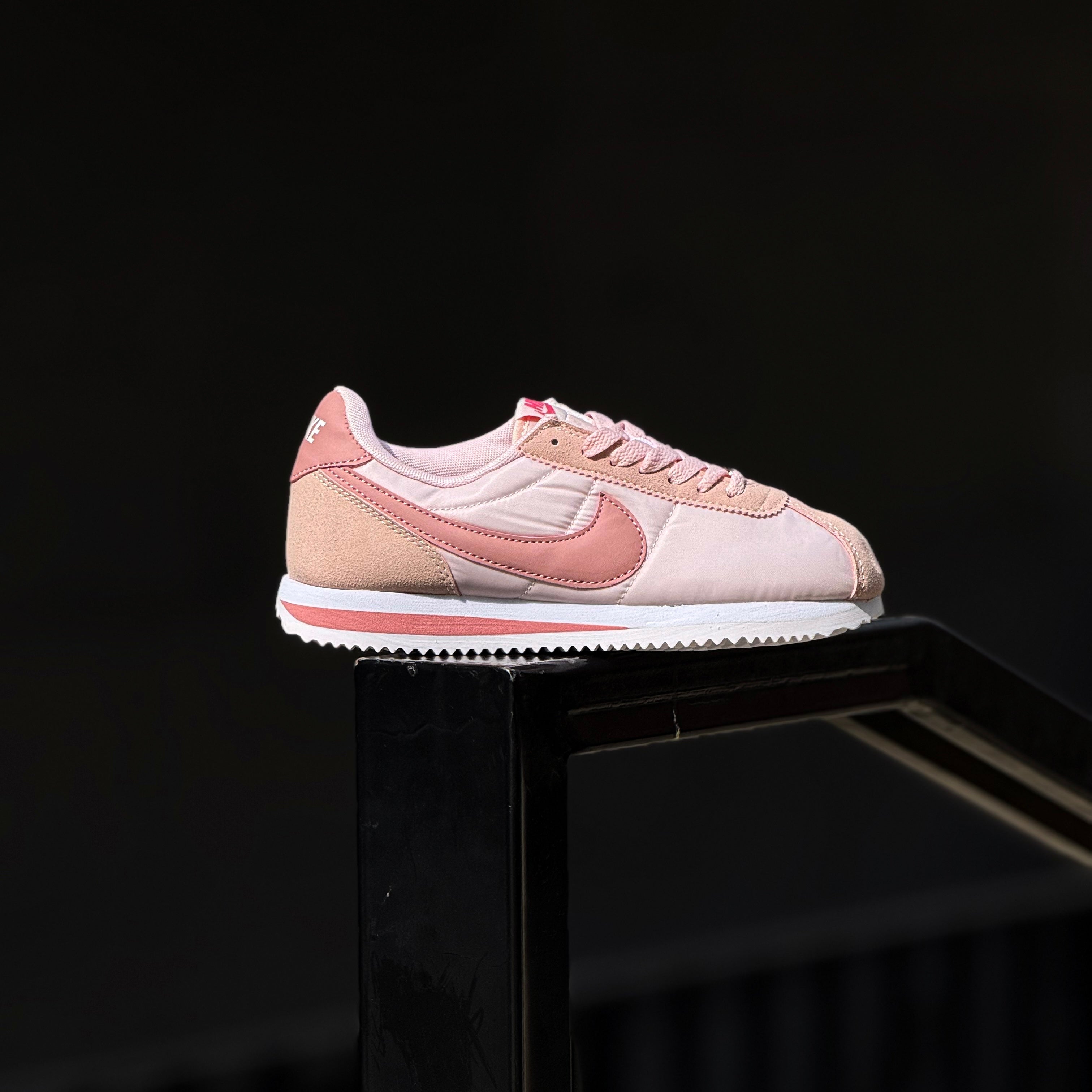 NIKE CORTEZ / PINK