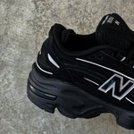 NEW BALANCE 1000 / LUNAR NEW YEAR BLACK