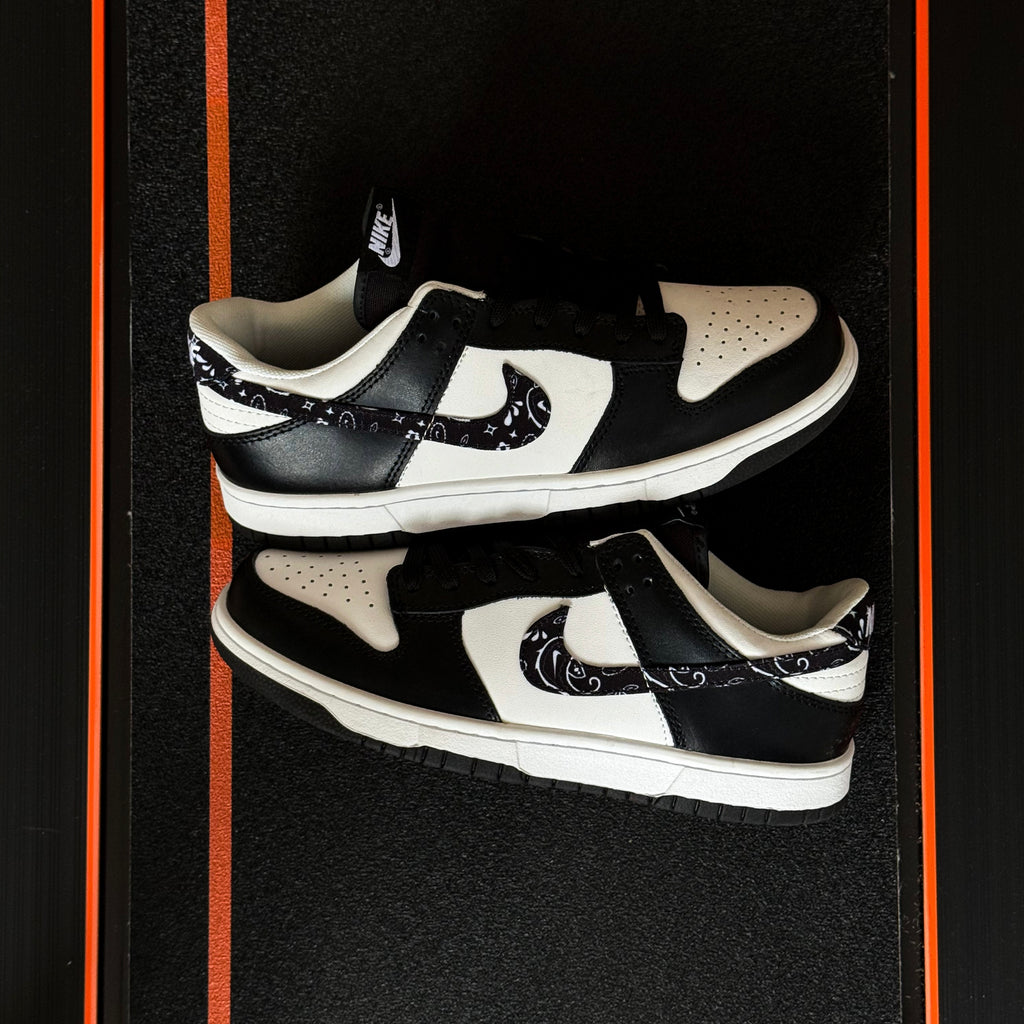 NIKE DUNK LOW ESSENTIAL / PAISLEY PACK BLACK