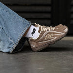 NEW BALANCE 204L / MUSHROOM ARID