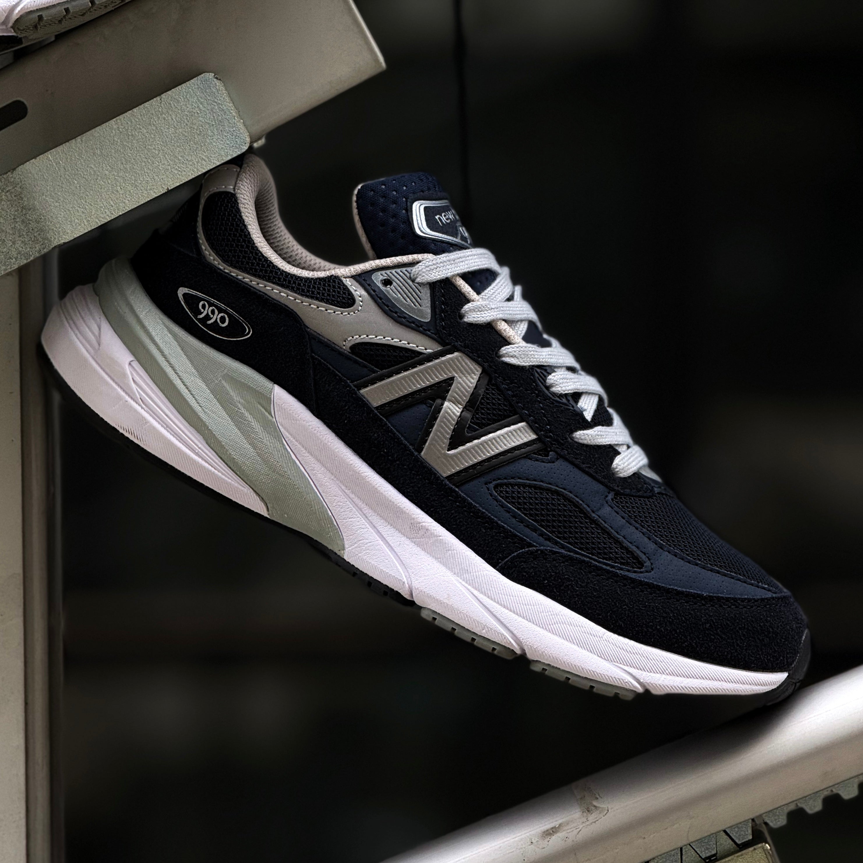NEW BALANCE 990V6 / MIUSA NAVY