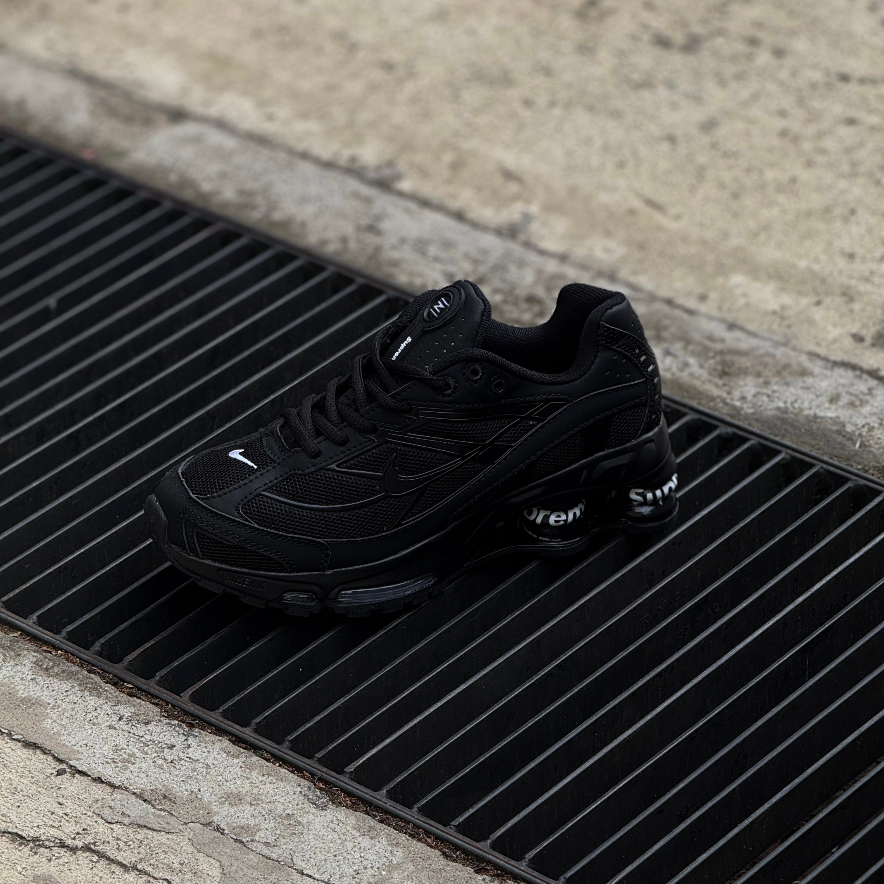 NIKE SHOX RIDE 2 SP / SUPREME BLACK