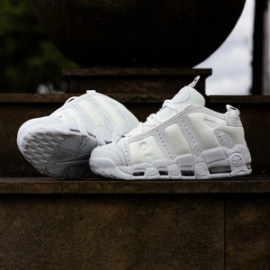 NIKE AIR MORE UPTEMPO LOW / TRIPLE WHITE