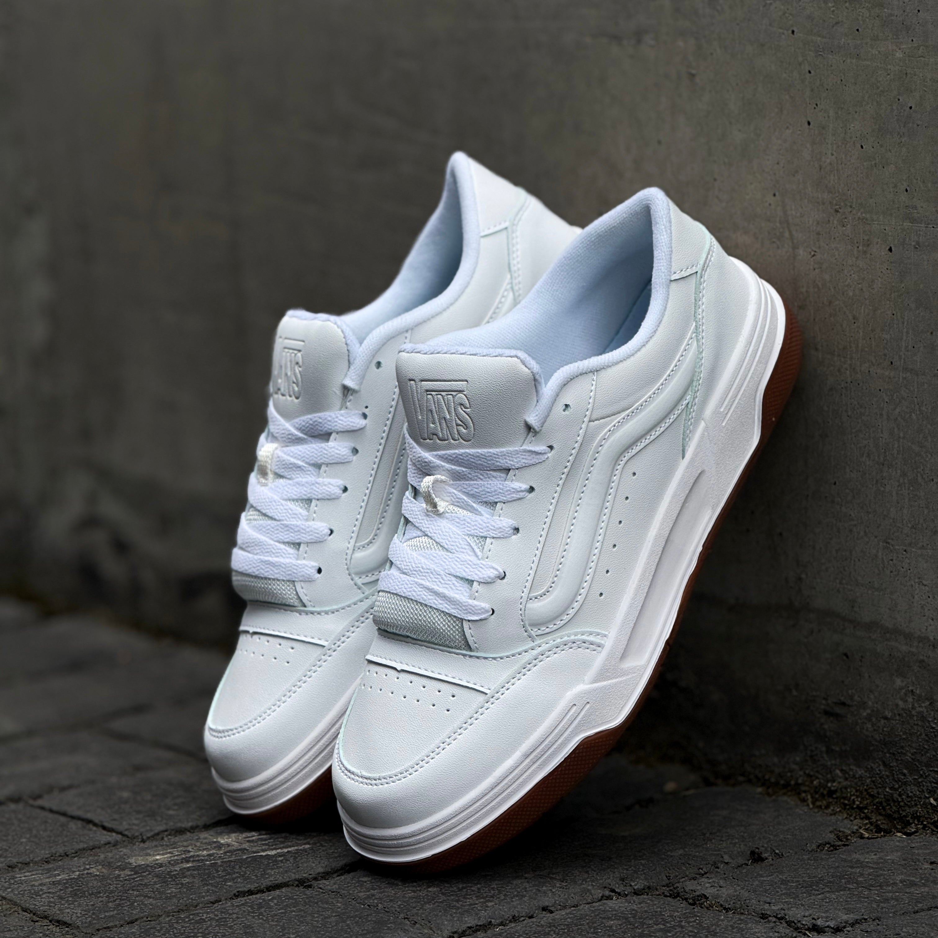 VANS HYLANE / WHITE GUM