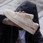 NIKE DUNK SB x SUPREME / BEIGE