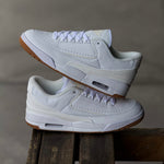 AIR JORDAN 2/3 / WHITE GUM