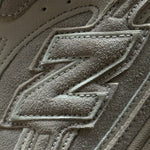 NEW BALANCE 204L / TIMBERWOLF