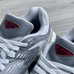 NEW BALANCE 9060 / RAIN CLOUD GREY