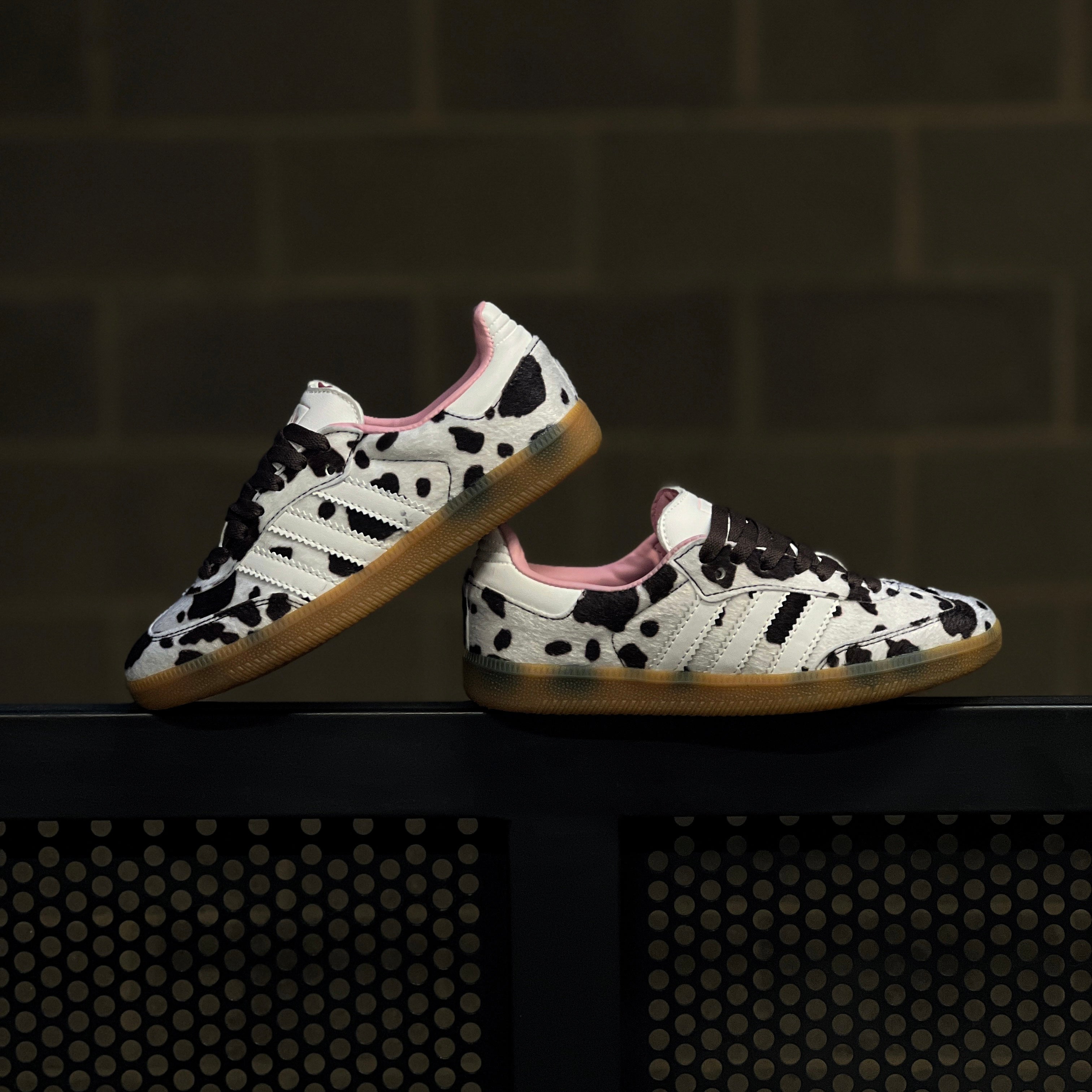 ADIDAS SAMBA OG / COW PRINT
