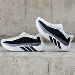 ADIDAS HYPER BOOST / WHITE AURORA