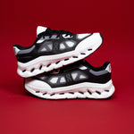 ONCLOUD ONRUNNING CLODTILD / BLACK IVORY OR