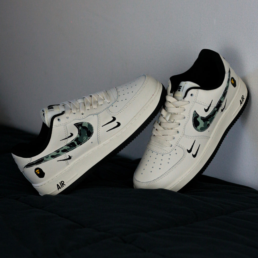 NIKE AIR FORCE 1 / BAPE GREEN