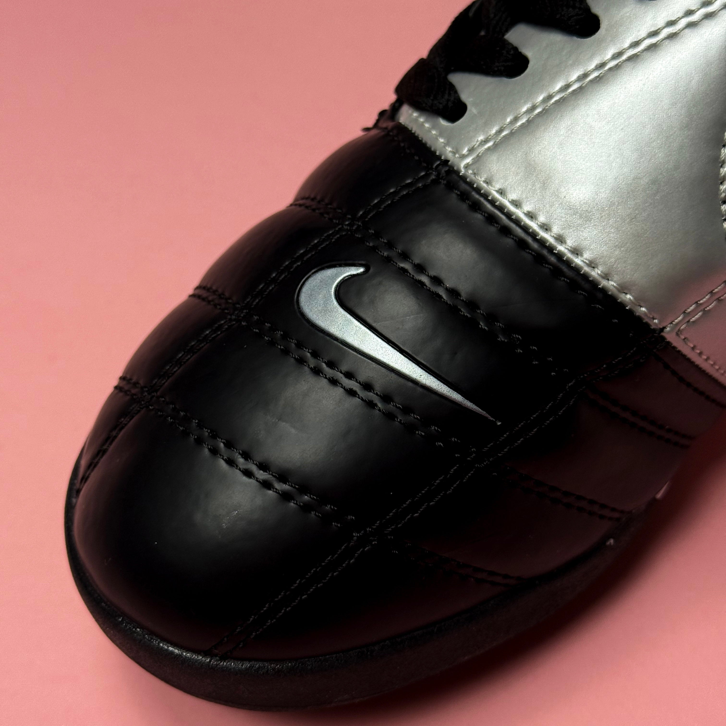 NIKE TOTAL 90 3 SP / SILVER BLACK