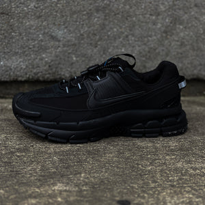 NIKE ZOOM VOMERO ROAM / TRIPLE BLACK