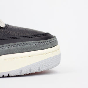 JORDAN 3 RETRO OG / RARE AIR