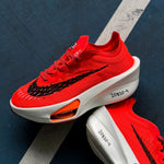 NIKE AIR ZOOM ALPHAFLY / BRIGHT MANGO