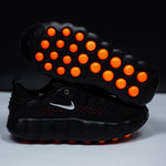 NIKE MIND 002 / BLACK HYPER CRIMSON
