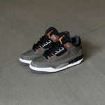 AIR JORDAN 3 RETRO / FEAR PEACK