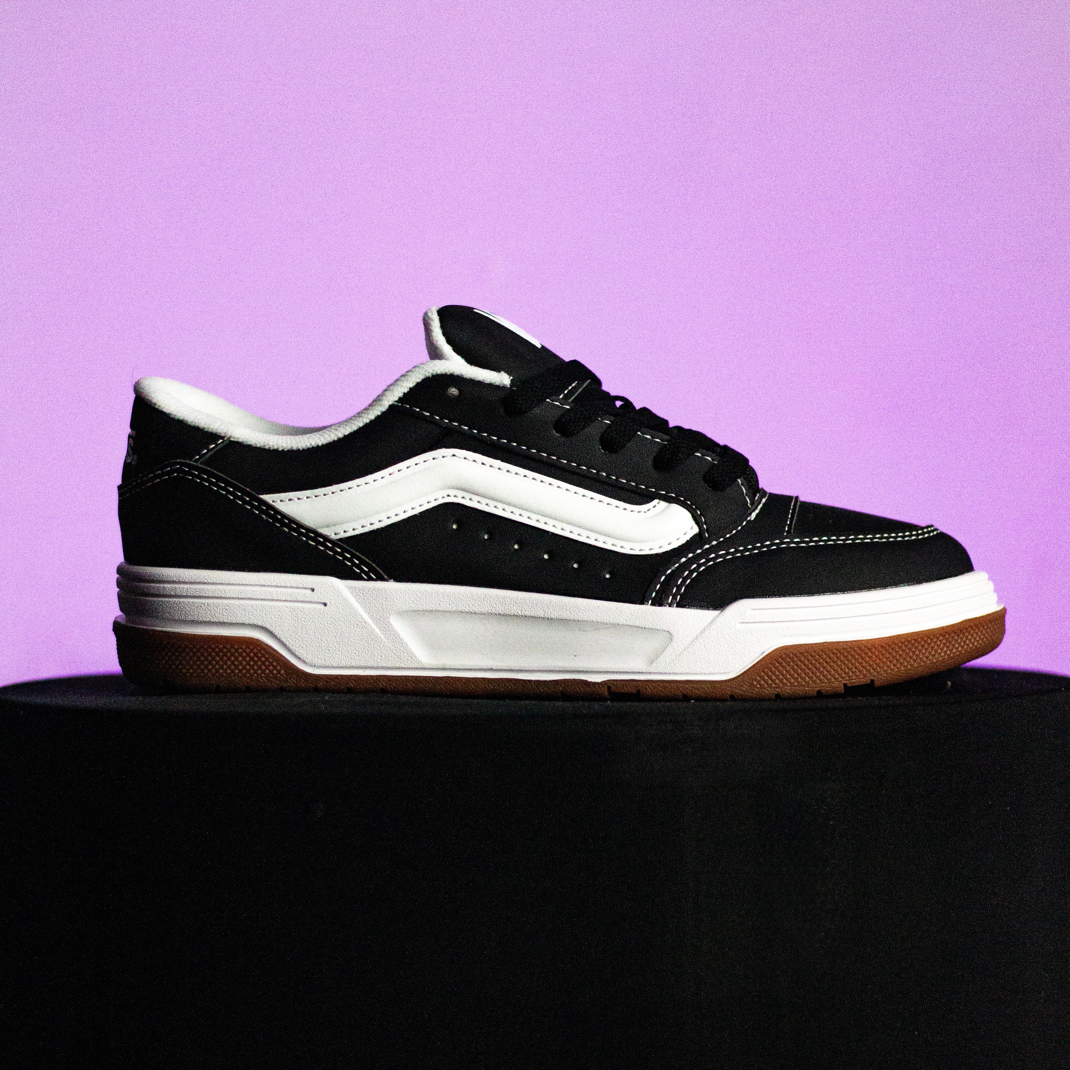 VANS HYLANE / BLACK WHITE