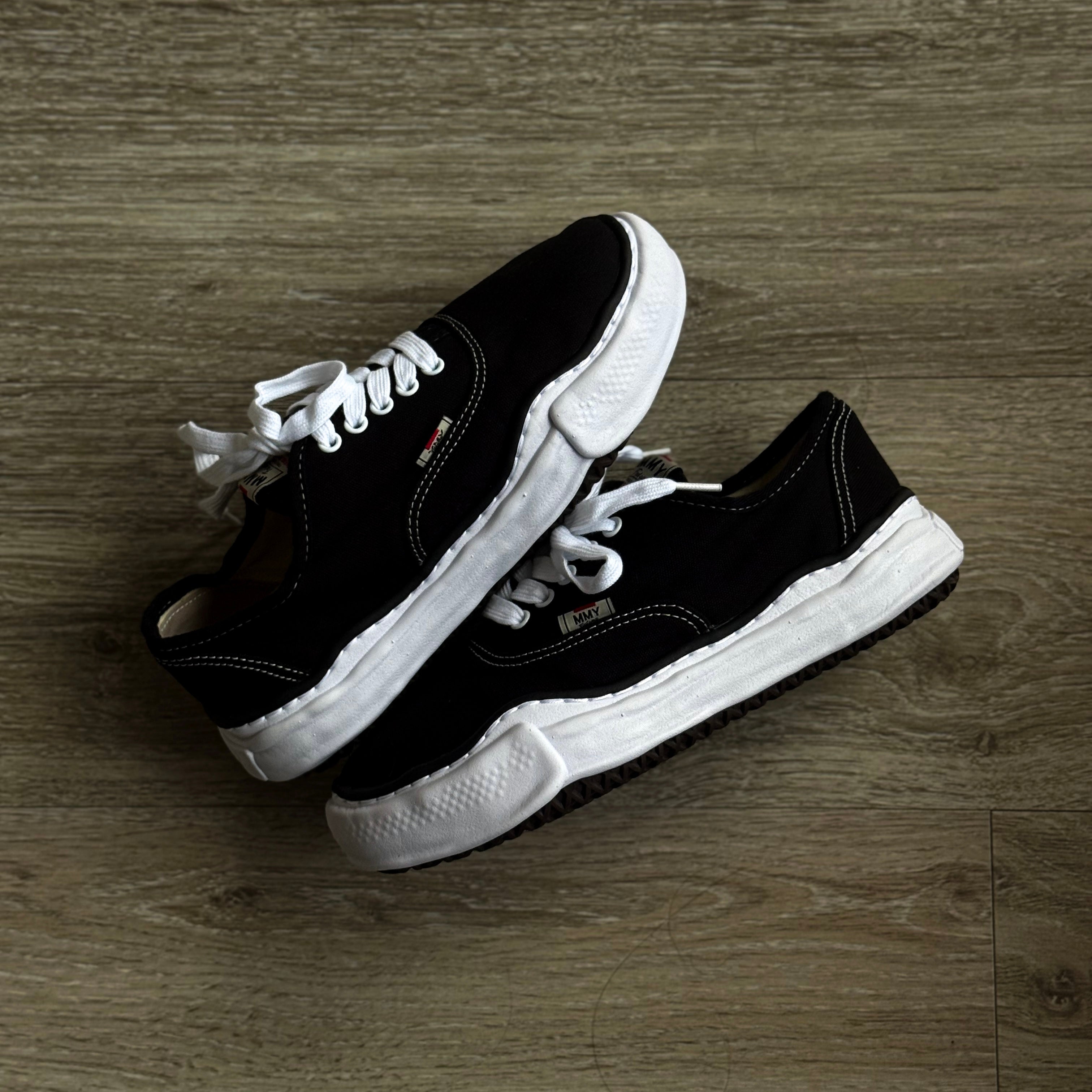 MAISON MIHARA YASUHIRO / BLACK