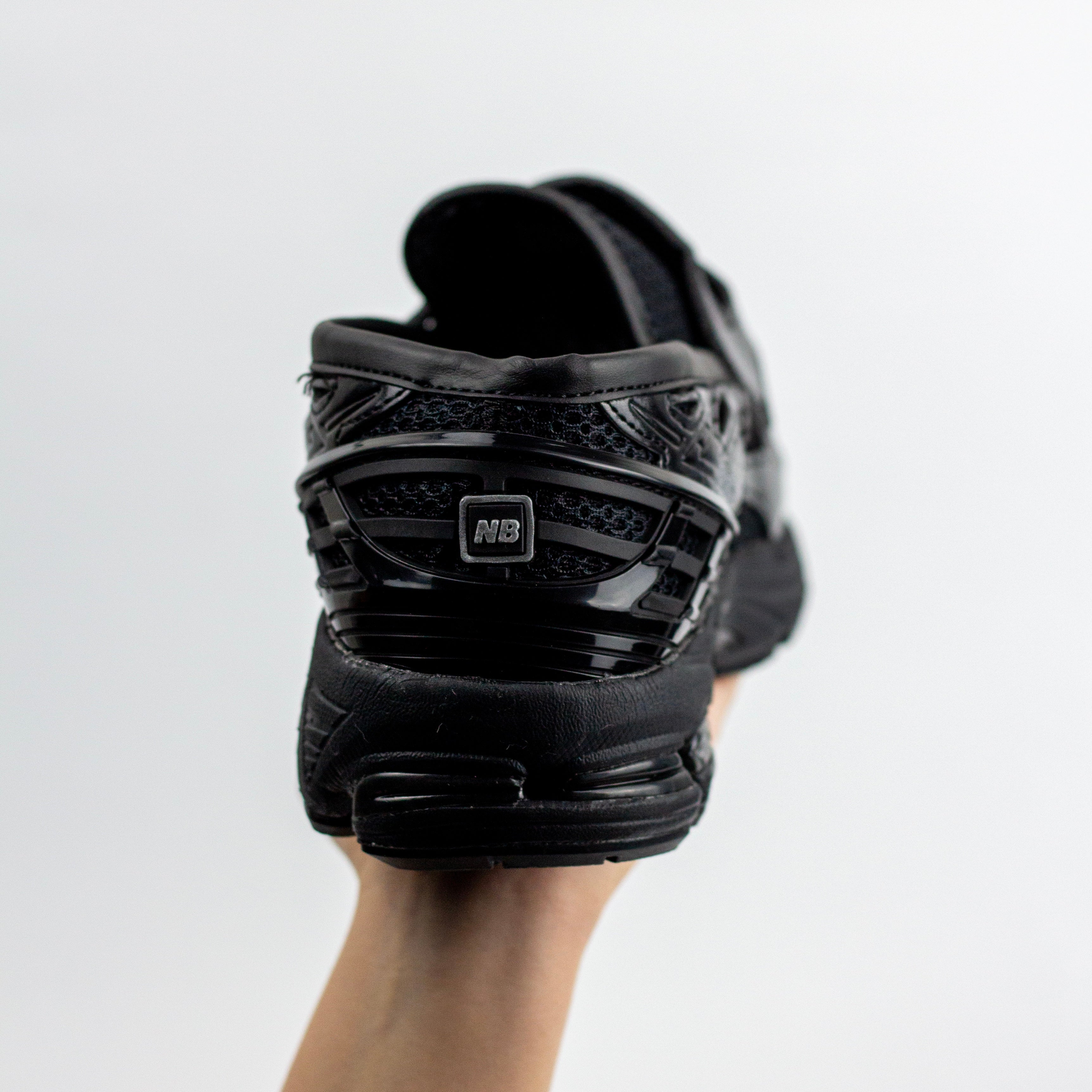 NEW BALANCE 1906L / BLACK CROC
