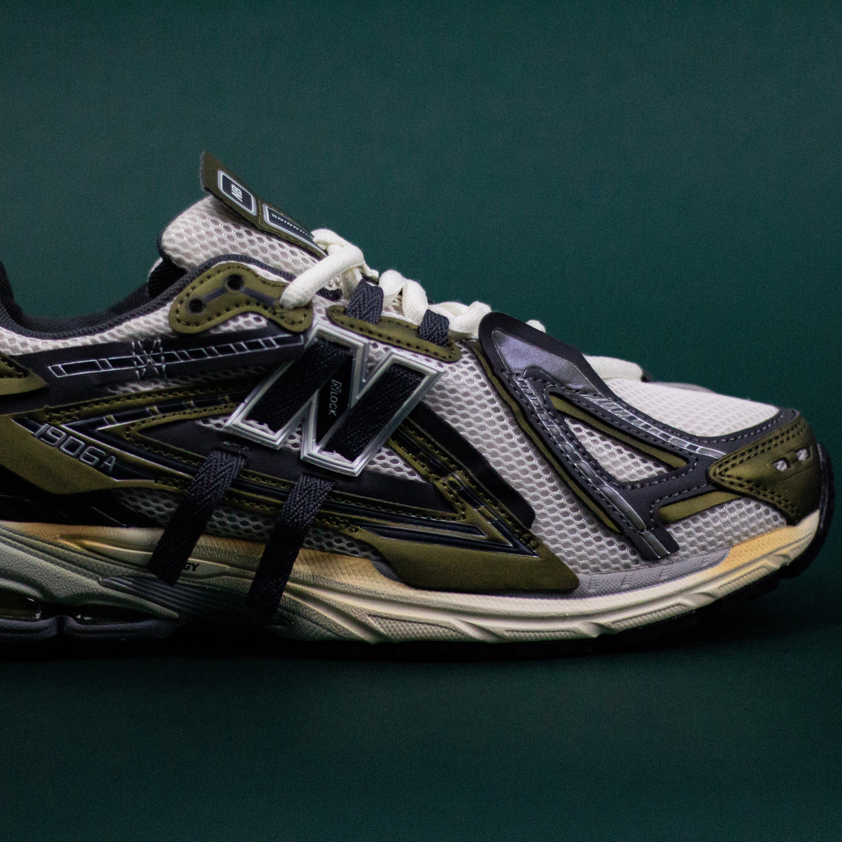 NEW BALANCE 1906A / OLIVE JUICE SEA