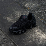 NIKE SHOX TL / BLACK METALLIC
