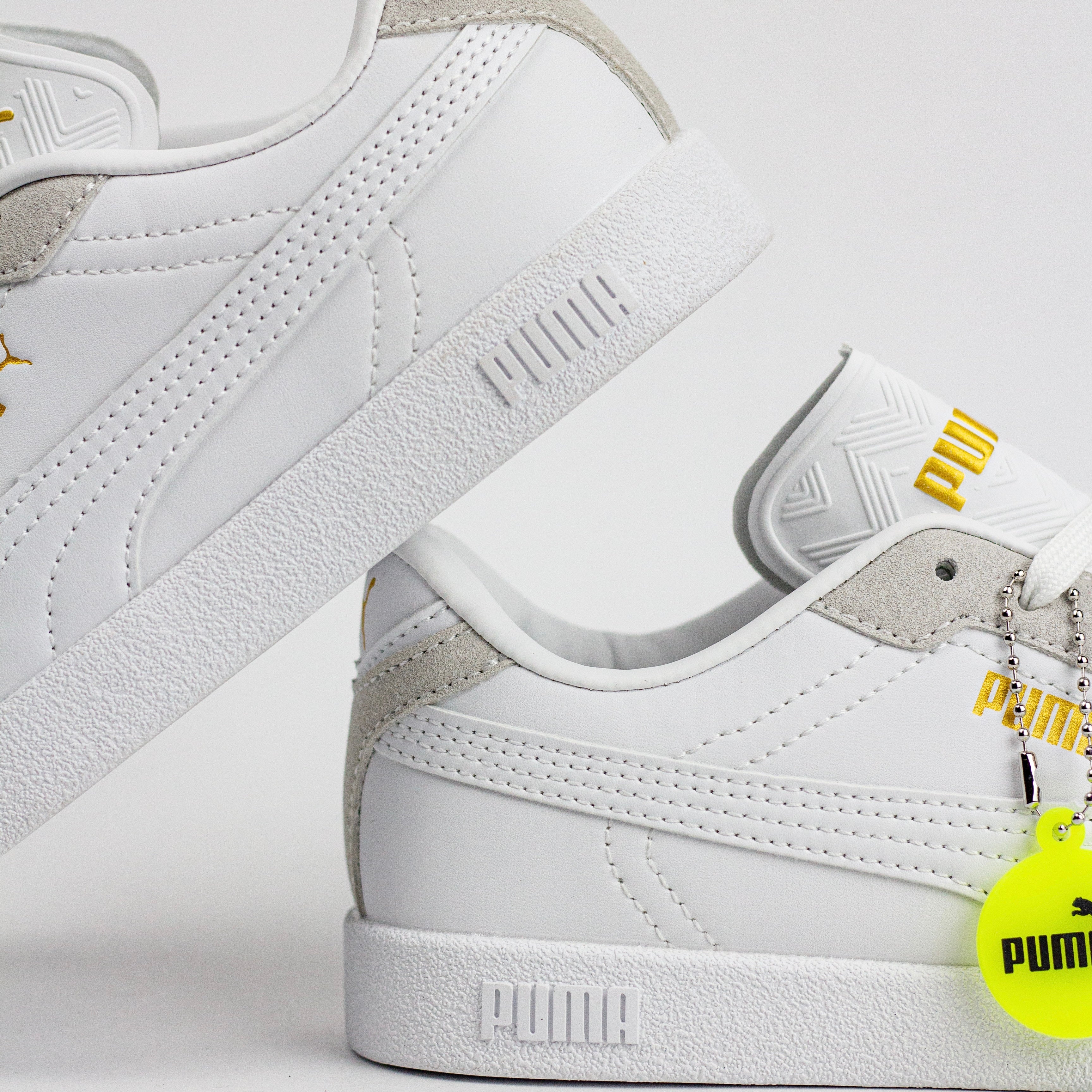 PUMA / WHITE