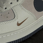 NIKE AIR FORCE 1 / UNDEFEATED