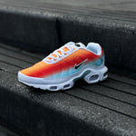 NIKE AIR MAX PLUS / TROPICAL SUNSET