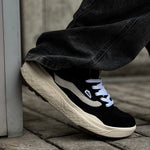 VANS ULTRARANGE NEO VR3 / BLACK WHITE