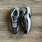 NIKE INTIATOR / ANTHRACITE METALLIC COOL GREY